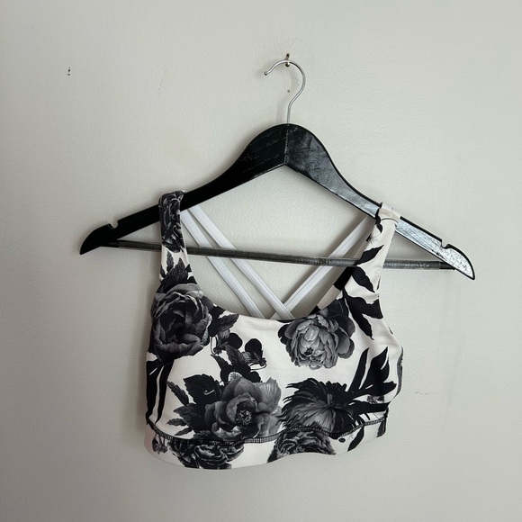 Lululemon energy bra - Picture 2 of 8